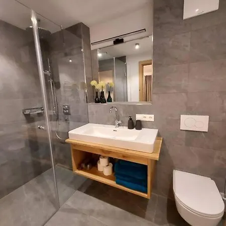 شقة Schones Ferienapartment *
